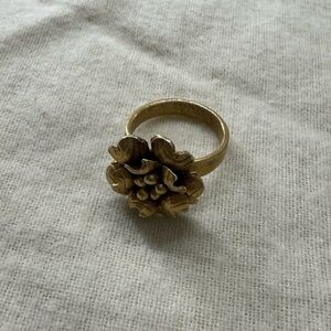 Gold Vintage Flower Ring